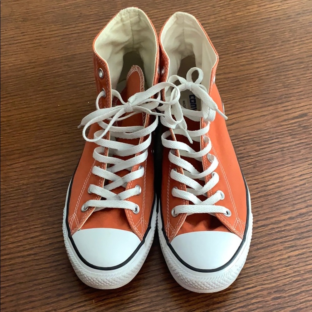 Men’s converse high tops
